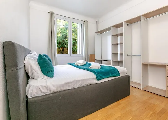 Apartman T2 19eme Buttes Chaumont - Ii Párizs