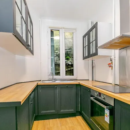 T2 19eme Buttes Chaumont - Ii Appartement Parijs